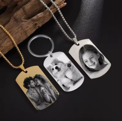 Collana o Portachiavi Personalizzabile Con Testo "MEMORIES"