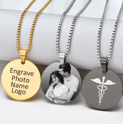Collana o Portachiavi Personalizzabile Con Testo "MEMORIES"